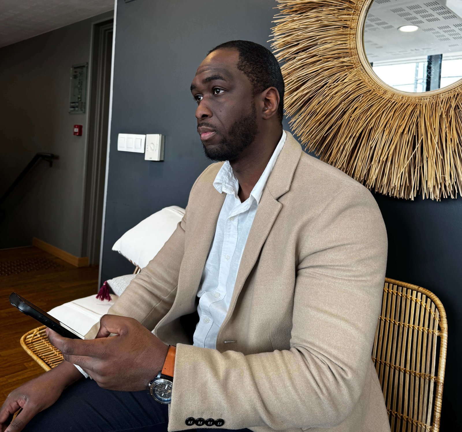 Dexter Oulaï Contact